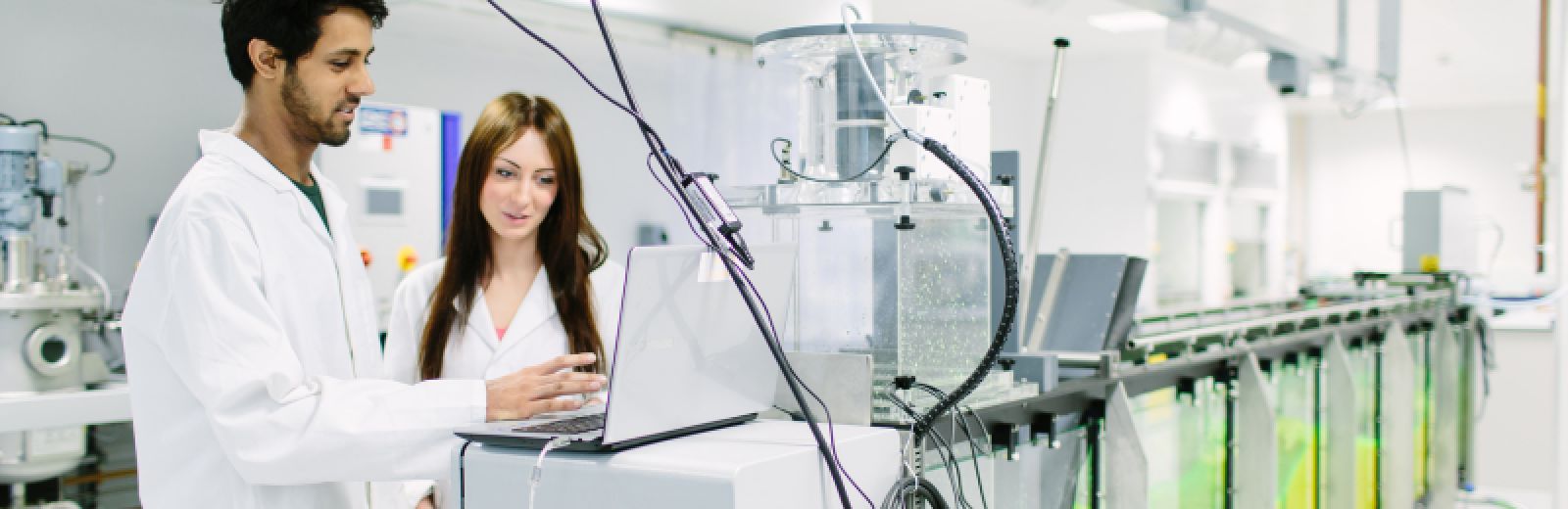 Students in the renewable technology lab doing an experiment